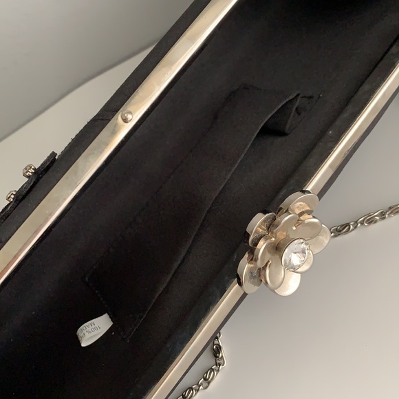 Clutch - Picture 4 of 4